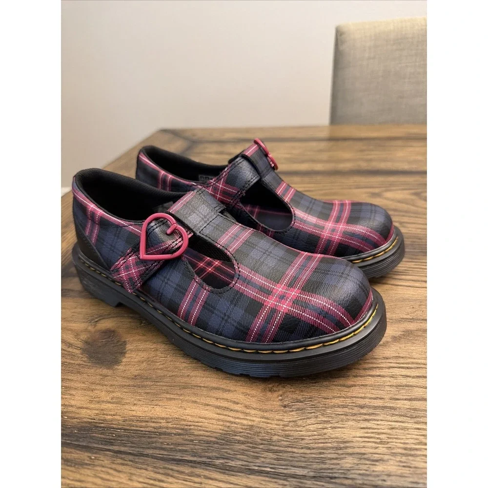 Girl's Dress Shoes Dr. Martens Polley II Mary Jane Women's Size 5 ….S9
